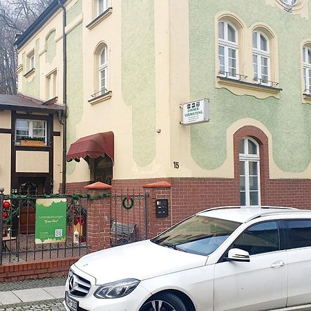 Apartment Gruener Fuerst Mit Sitzecke Im Innenhof & Naehe Park & Erdgeschoss Бад Мускау Екстериор снимка